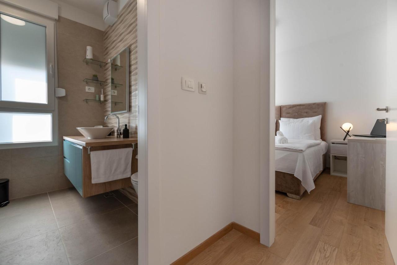 Dalmatia Apartment Znjan スプリト エクステリア 写真